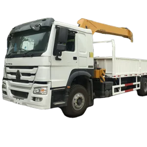 Grue montée sur camion HOWO-7 6×4