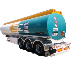 Semi-remorque citerne à carburant à 3 essieux